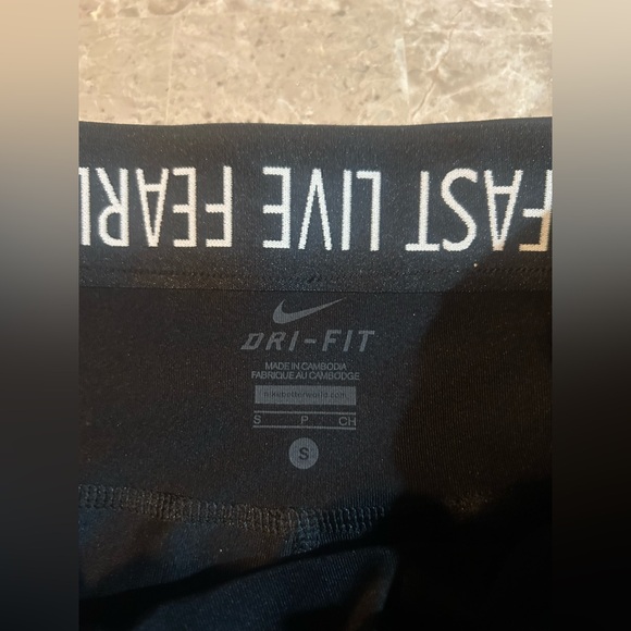 Nike Women's 3 inch Running Shorts - Picture 6 of 8